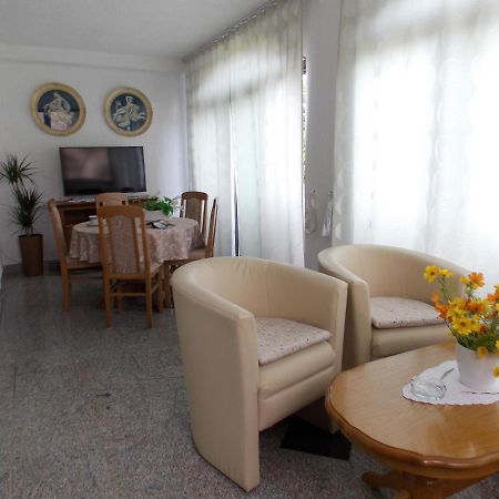 Apartments Cutic Малинська Екстер'єр фото